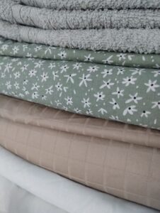 Domowy przewodnik po pielęgnacji pościeli i ręczników